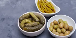 Olives & Pickles﻿